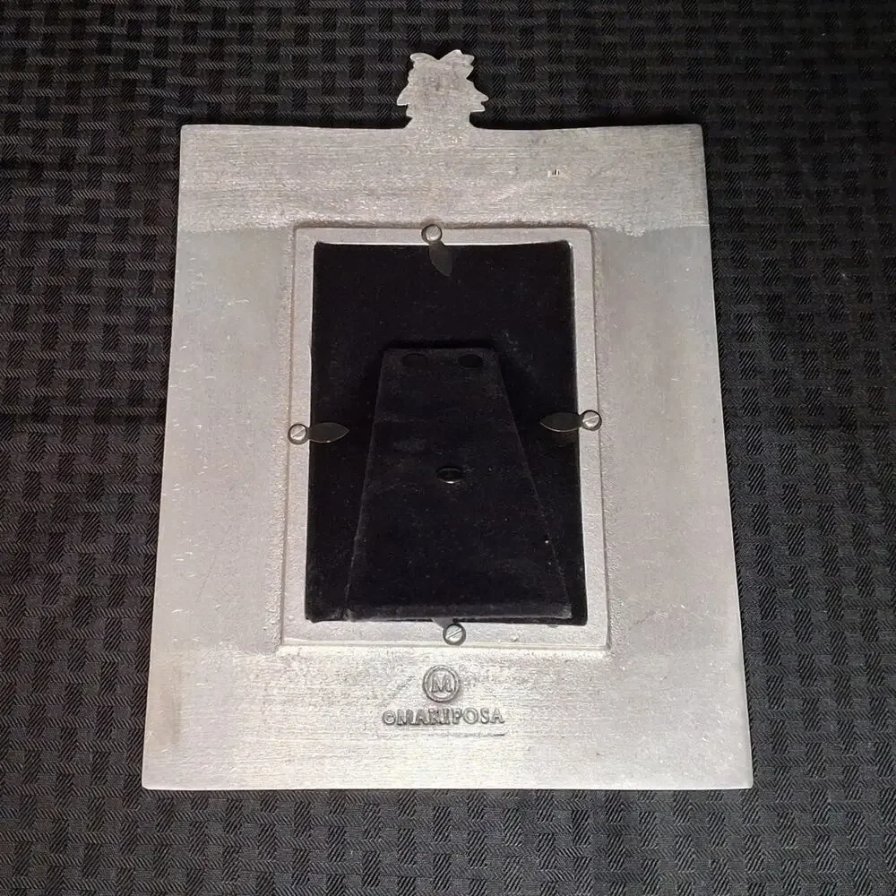 Mariposa Brillante Pineapple Picture Frame Silver Recycled Aluminum 4x6